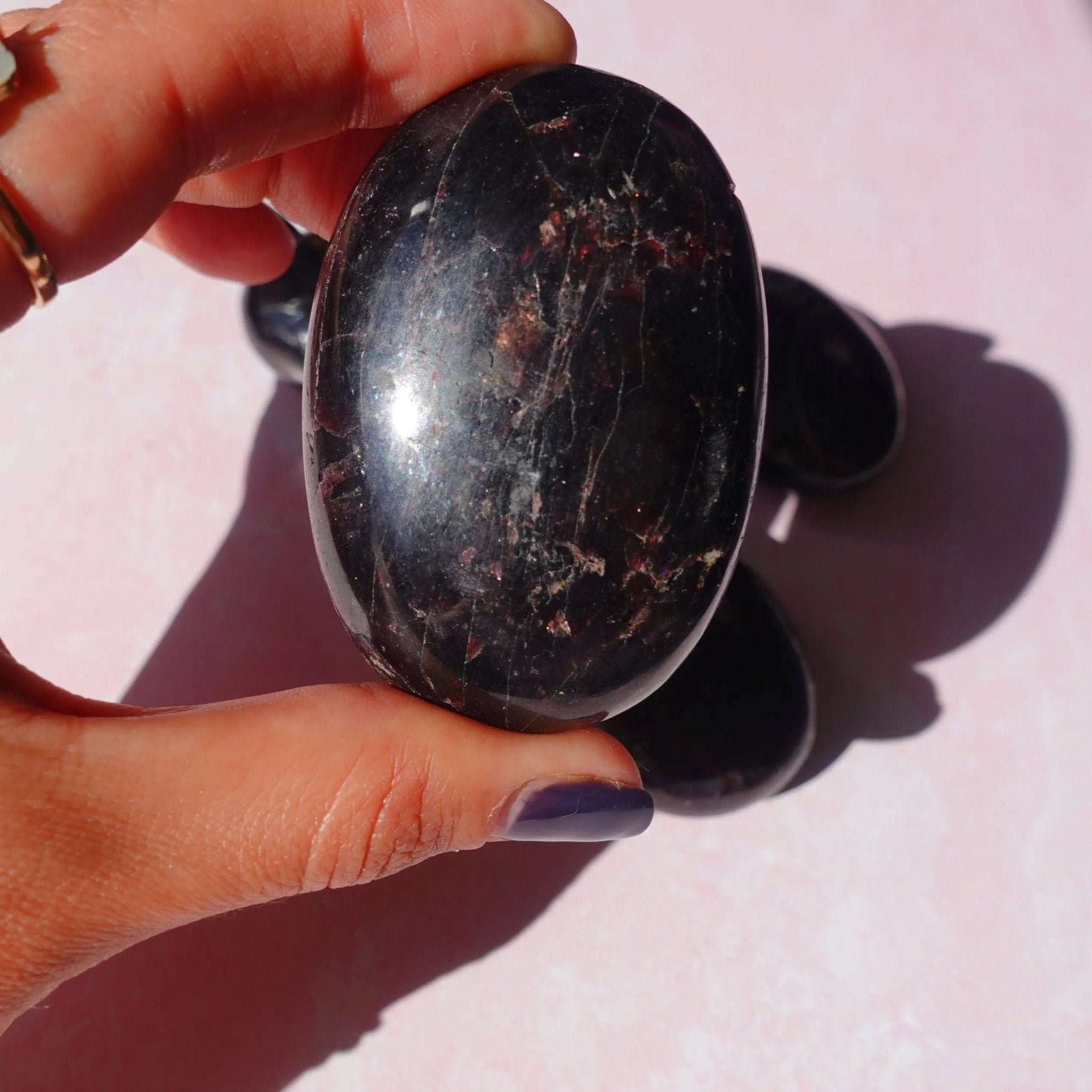 Garnet Palm Stones - Amethyst Goddess