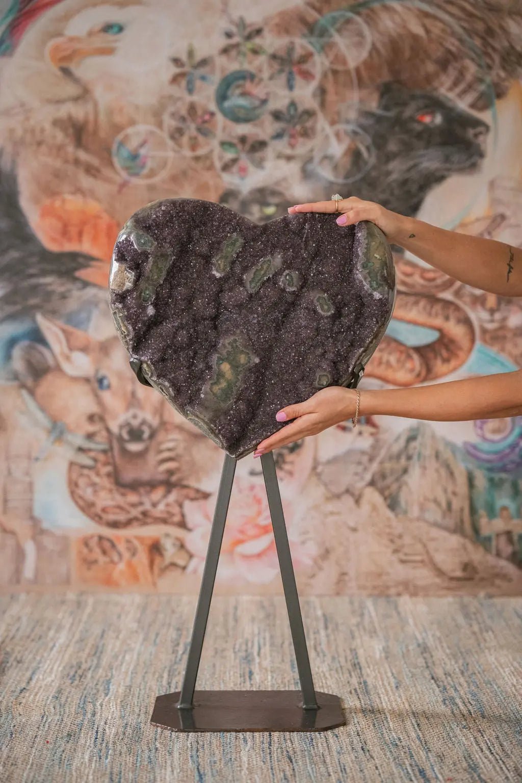 Uruguayan Amethyst Heart Collectors Piece (3 Foot) - Amethyst Goddess