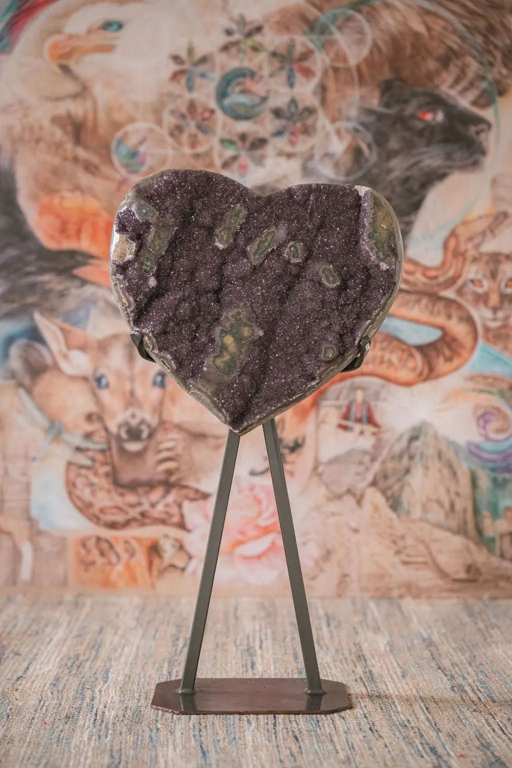 Uruguayan Amethyst Heart Collectors Piece (3 Foot) - Amethyst Goddess