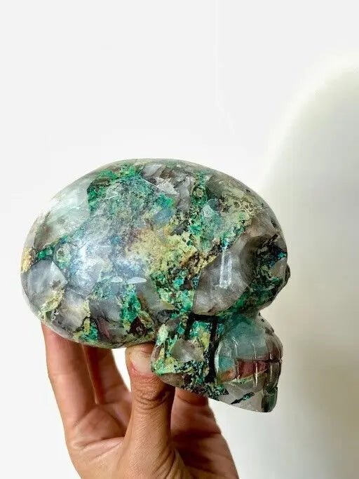 2.9lb Quantum Quattro Skull - Amethyst Goddess