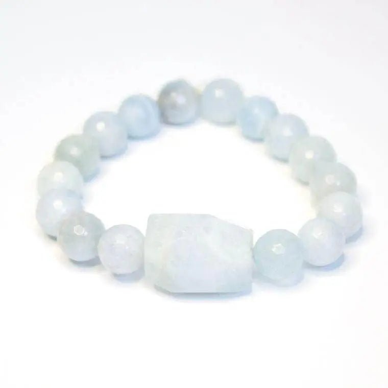 Aquamarine + Center Stone Healing Bracelet - Amethyst Goddess